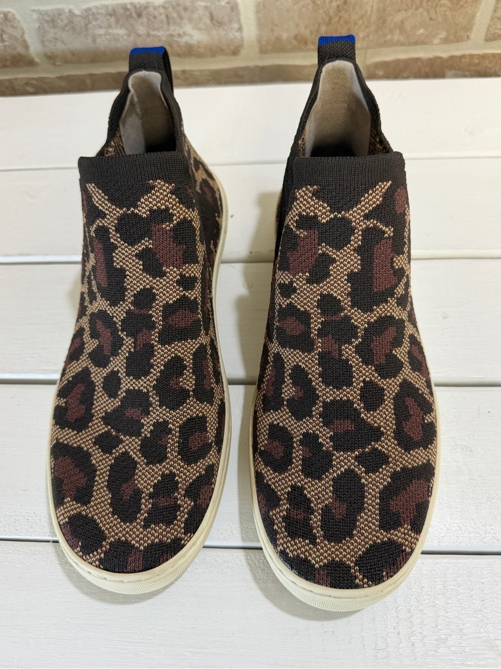 Rothy’s Leopard Print Slip-On Chelsea Sneakers Women’s Size 8.5 Knit Comfort - Picture 2 of 10